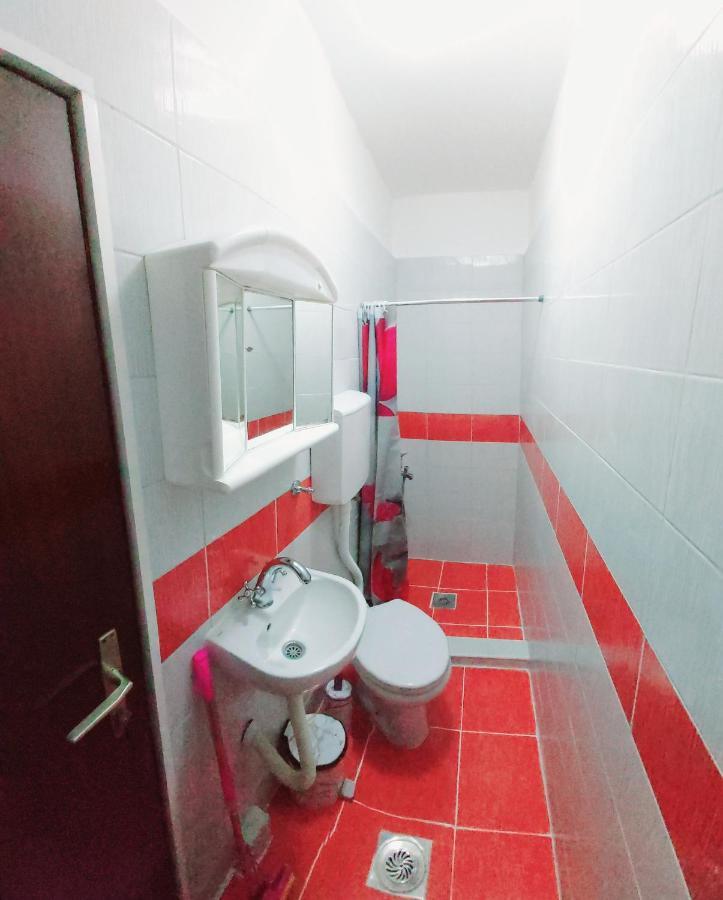 Bravo Apartmani Budva Luaran gambar