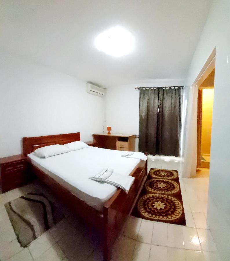 Bravo Apartmani Budva Luaran gambar