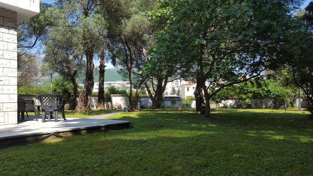 Bravo Apartmani Budva Luaran gambar