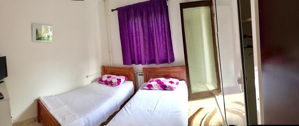Bravo Apartmani Budva Luaran gambar